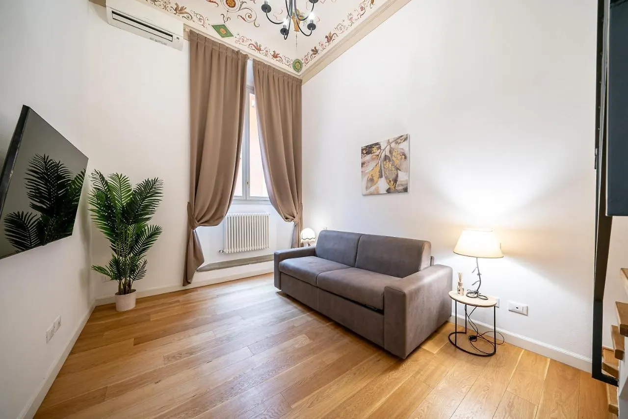 3 Minutes From Piazza Maggiore Historical Flat Bologna 0*,